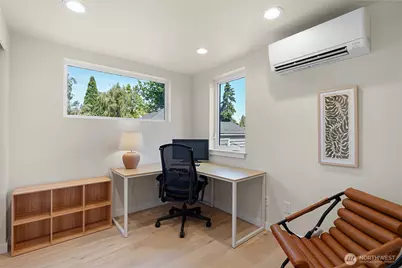8043 19th Avenue NE, Seattle, WA 98115 - Photo 20
