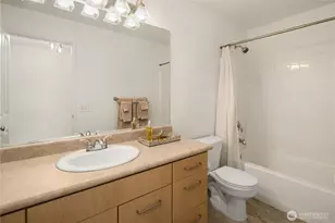 710 240th Way SE, Sammamish, WA 98074 - Photo 18
