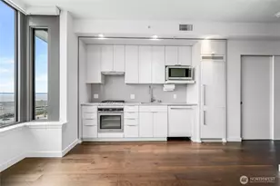590 1st Ave S, Seattle, WA 98104 - Photo 8