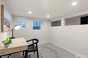 8045 19th Ave NE, Seattle, WA 98115 - Photo 22