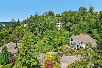 8114 W Mercer Way, Mercer Island, WA 98040 - Photo 8