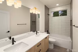 8409 NE 137th St, Kirkland, WA 98034 - Photo 30
