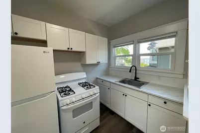 2232 Hoyt Avenue, Everett, WA 98201 - Photo 20