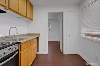 417 23rd Avenue #1, Seattle, WA 98122 - Photo 10