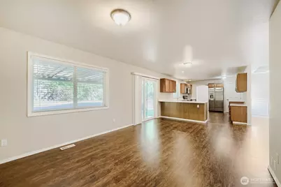 9410 62nd Avenue Ct E, Puyallup, WA 98371 - Photo 10