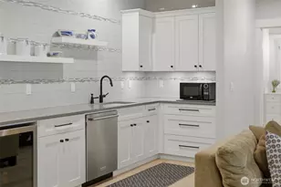 605 Hyak Wy, Fox Island, WA 98333 - Photo 16
