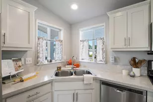 10713 61st St E, Puyallup, WA 98372 - Photo 10