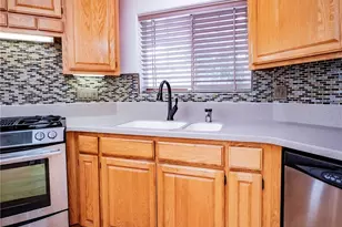 518 H St SW, Tumwater, WA 98512 - Photo 10