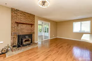 2904 Briarwood Ct S, Puyallup, WA 98374 - Photo 6