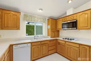 8118 20th Ln SE, Lacey, WA 98503 - Photo 12