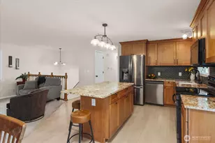 8512 NE 136th St, Kirkland, WA 98034 - Photo 4