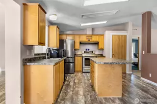 7834 197th Ave SW, Rochester, WA 98579 - Photo 4