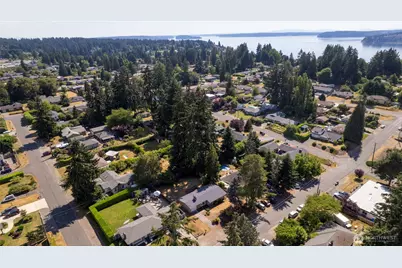 8710 33rd Street W, Tacoma, WA 98466 - Photo 24