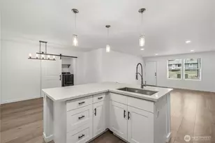 521 W B St, Shelton, WA 98584 - Photo 8