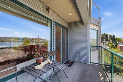 2713 Boylston Avenue E #201, Seattle, WA 98102 - Photo 30