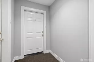 2713 Boylston Ave E, Seattle, WA 98102 - Photo 32