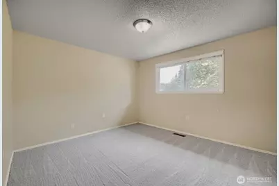 7818 126th Street E, Puyallup, WA 98373 - Photo 14