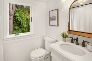 3435 Walnut Ave SW, Seattle, WA 98116 - Photo 24