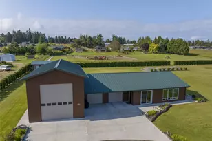 121 Arbor Ln, Sequim, WA 98382 - Photo 2
