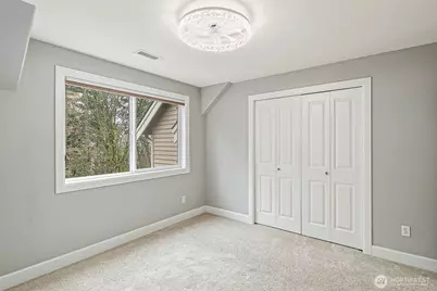 14225 SE 87th Place, Newcastle, WA 98059 - Photo 26