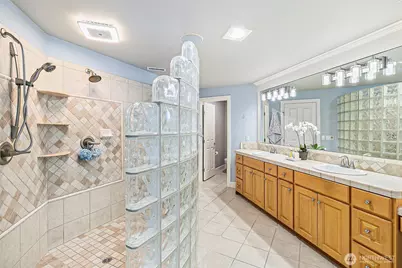 14225 SE 87th Place, Newcastle, WA 98059 - Photo 22