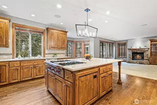 14225 SE 87th Pl, Newcastle, WA 98059 - Photo 8