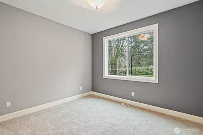 14225 SE 87th Place, Newcastle, WA 98059 - Photo 36
