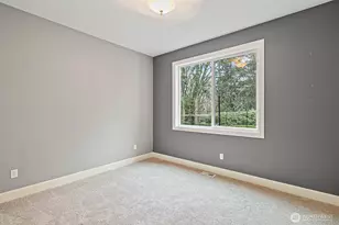 14225 SE 87th Pl, Newcastle, WA 98059 - Photo 36