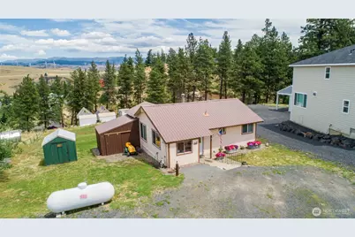 270 Ridge Loop Road, Cle Elum, WA 98922 - Photo 2