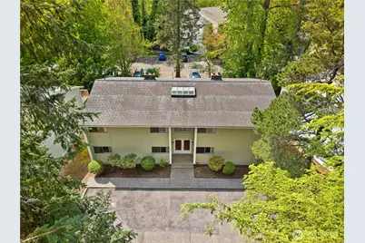 19433 28th Avenue NE, Lake Forest Park, WA 98155 - Photo 2