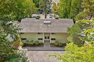 19433 28th Ave NE, Lake Forest Park, WA 98155 - Photo 2