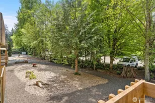 19433 28th Ave NE, Lake Forest Park, WA 98155 - Photo 36