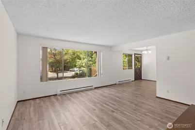 19433 28th Avenue NE, Lake Forest Park, WA 98155 - Photo 6