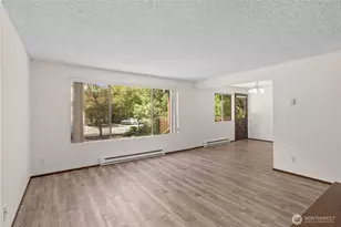 19433 28th Ave NE, Lake Forest Park, WA 98155 - Photo 6