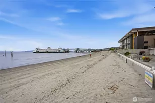 200 Beach Pl, Edmonds, WA 98020 - Photo 16