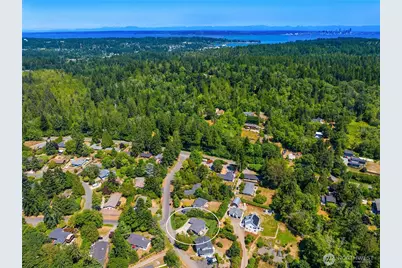 7563 NE Emerald Way, Bainbridge Island, WA 98110 - Photo 38