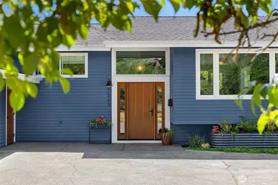 7563 NE Emerald Way, Bainbridge Island, WA 98110 - Photo 2