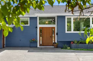 7563 NE Emerald Way, Bainbridge Island, WA 98110 - Photo 2