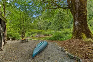 53665 White Falls Ct, Concrete, WA 98237 - Photo 12