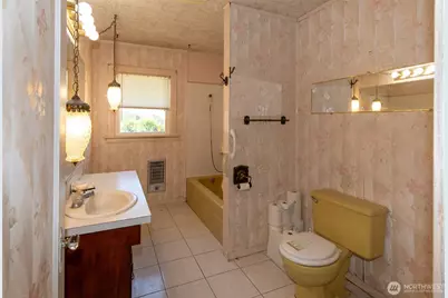 2115 Sleepy Hollow Road, Monitor, WA 98836 - Photo 24