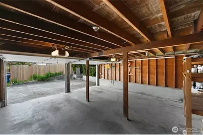 2607 31st Avenue W, Seattle, WA 98199 - Photo 32
