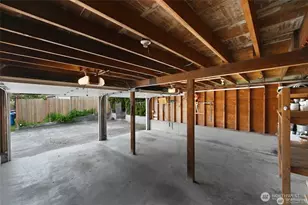 2607 31st Ave W, Seattle, WA 98199 - Photo 32