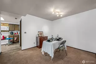11300 1st Ave NE, Seattle, WA 98125 - Photo 20