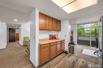 11300 1st Avenue NE #115, Seattle, WA 98125 - Photo 24