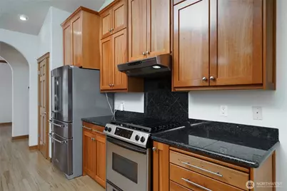 1810 Island View Place, Anacortes, WA 98221 - Photo 8
