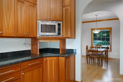 1810 Island View Place, Anacortes, WA 98221 - Photo 4