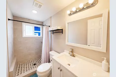 822 S Ferry St, Tacoma, WA 98405 - Photo 8