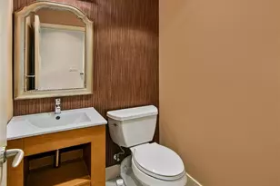 2821 2nd Ave, Seattle, WA 98121 - Photo 18