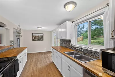 1056 View Ridge Drive, Oak Harbor, WA 98277 - Photo 16