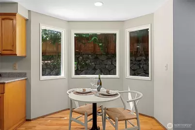 18207 159th Court SE, Renton, WA 98058 - Photo 14